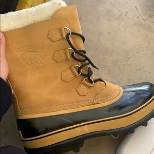 SOREL men’s boots